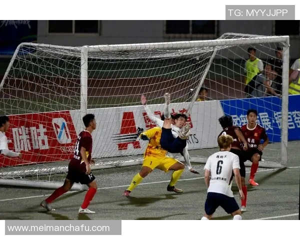 足球明星的人品差异揭示了体育精神与个人素养的深刻关系