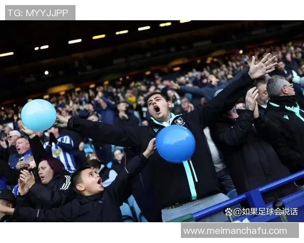 街头偶遇足球明星瞬间视频分享引发热议与粉丝狂欢