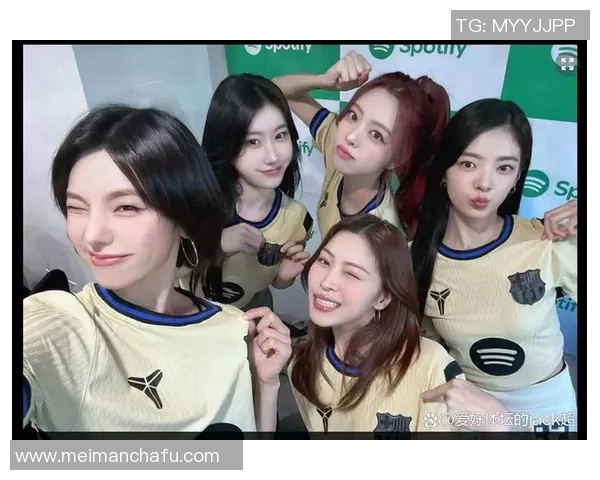 足球明星更爱女团还是球员揭秘他们的真实选择与偏好